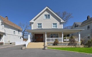 36 Trinity Pl, Hewlett, NY 11557