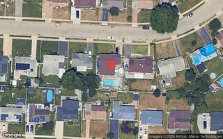 36 Elves Ln, Levittown, NY 11756