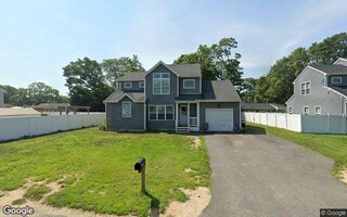36 Musket Dr, Shirley, NY 11967