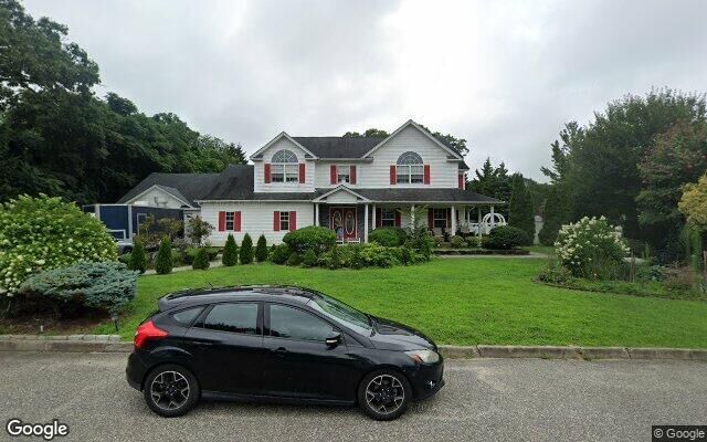 4 Domino Way, Centereach, NY 11720