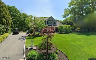 4 Jamie Ter, Northport, NY 11768