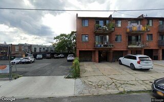 40-18 165th St, Flushing, NY 11358