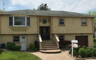 416 Harold St, Staten Island, NY 10314