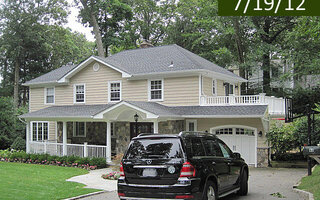 42 Laurel Ln, Roslyn Heights, NY 11577