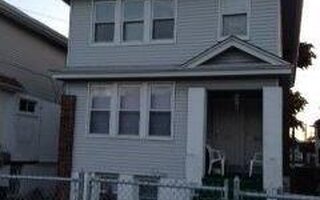 455 Bch 67th St, Arverne, NY 11692