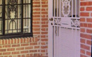 48-05 Poyer St, Elmhurst, NY 11373