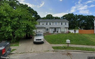 48 Bella Casa Ln, Central Islip, NY 11722