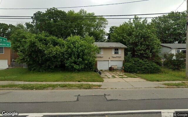 483 Wicks Rd, Brentwood, NY 11717