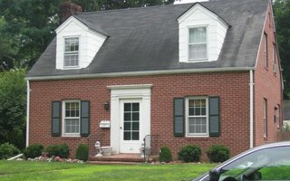 49 Midway Ave, Locust Valley, NY 11560