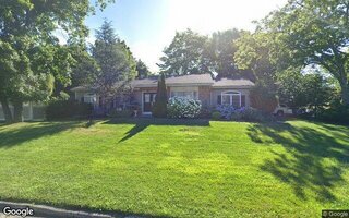 5 Durham Pl, Lake Grove, NY 11755