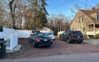 5 Vera Pl, Patchogue, NY 11772