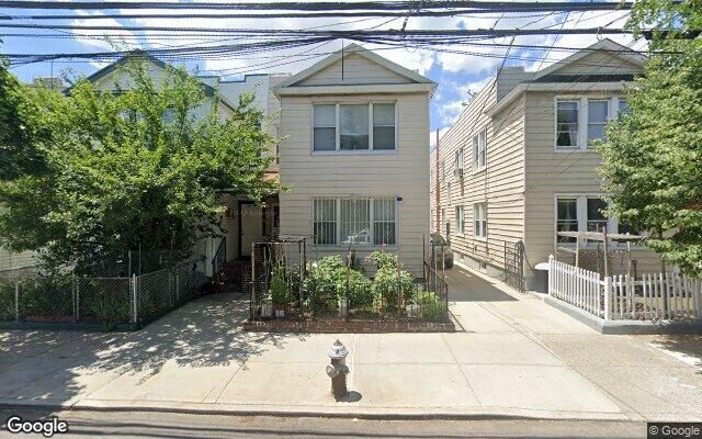 50-24 47th St, Woodside, NY 11377