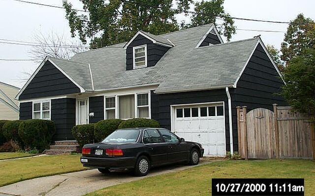 517 Linwood St, Uniondale, NY 11553