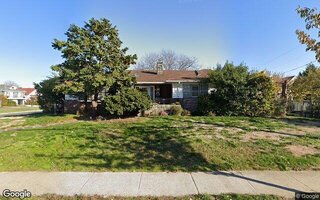 520 Magnolia Blvd, Long Beach, NY 11561