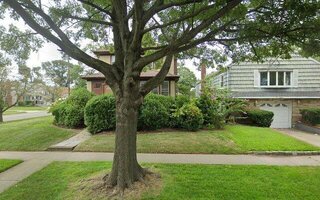 522 Albemarle Rd, Cedarhurst, NY 11516