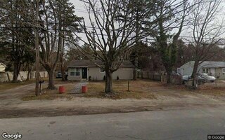 533 Bourdois Ave, Bellport, NY 11713
