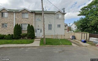 55 Wilcox St, Staten Island, NY 10303