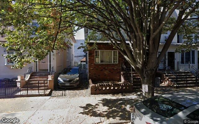 558 E 5th St, Brooklyn, NY 11218