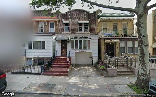 561 68th St, Brooklyn, NY 11220