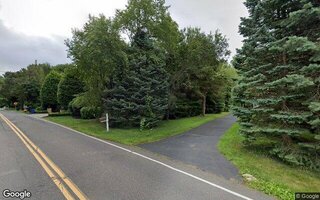 59 Dyke Rd, Setauket, NY 11733