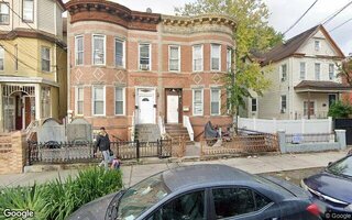 60 Richmond St, Brooklyn, NY 11208