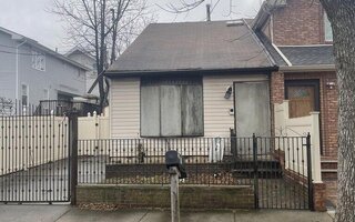 61 Ackerman St, Staten Island, NY 10308