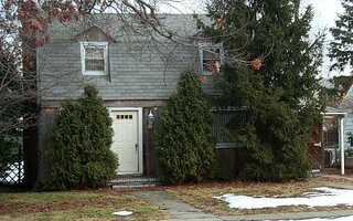 617 Wellelein Rd, Uniondale, NY 11553