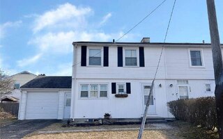 623 A Edwards St, Westhampton Beach, NY 11978