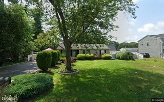 626 Provost Ave, Bellport, NY 11713