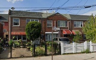 63-10 Bch Channel Dr, Arverne, NY 11692