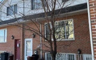 63 Mariners Ln, Staten Island, NY 10303