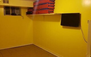 64 Van Pelt Ave, Staten Island, NY 10303