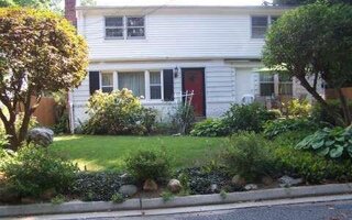 65 1st St, Locust Valley, NY 11560