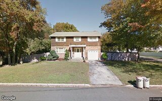 65 Ryder Ave, North Babylon, NY 11703