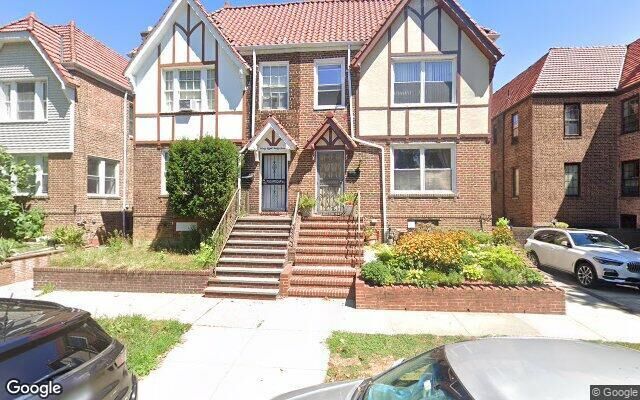 68-47 Dartmouth St, Forest Hills, NY 11375