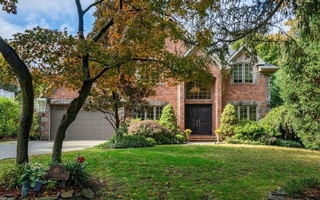 69 Mill Spring Rd, Manhasset, NY 11030 69 Mill Spring Rd, Manhasset, NY 11030
