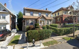 7 Bayview Pl, Staten Island, NY 10304