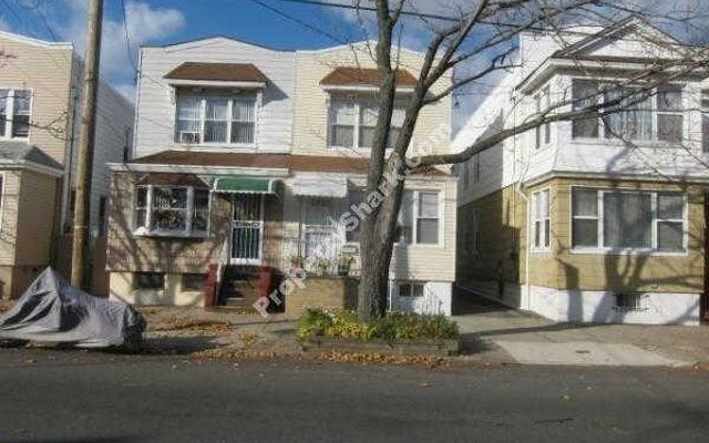 71-41 Central Ave, Glendale, NY 11385