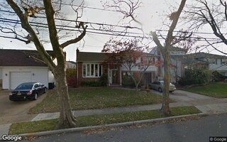 714 Allwyn St, Baldwin, NY 11510