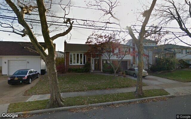714 Allwyn St, Baldwin, NY 11510