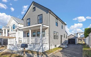 715 Farmers Ave, Bellmore, NY 11710
