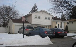 73 Cedar Rd, Westbury, NY 11590