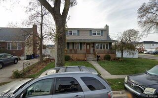 74 Miramar Blvd, Lindenhurst, NY 11757