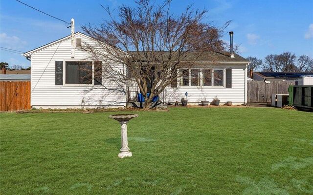 75 Birch Rd, Amityville, NY 11701