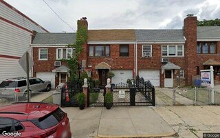 76-01 69th Pl, Ridgewood, NY 11385