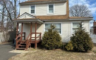 76 Weberfield Ave, Freeport, NY 11520