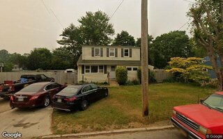 76 Hilltop Dr, Brentwood, NY 11717