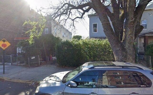762 E 221st St, Bronx, NY 10467 (Other Exterior)