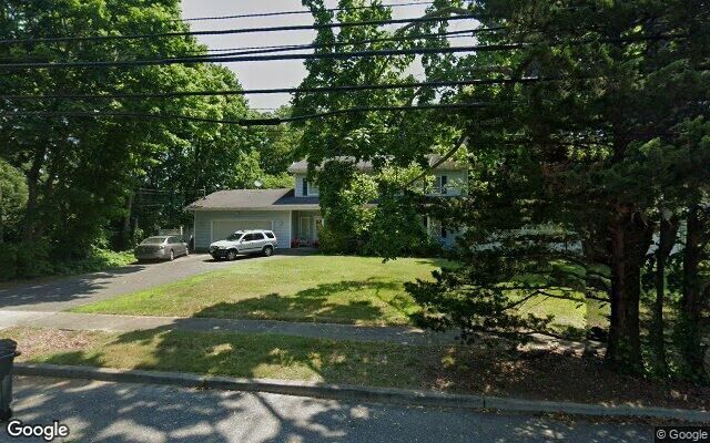 791 Sylvan Ave, Bayport, NY 11705