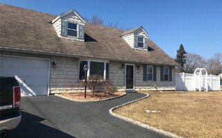 80 Miller Ave, Port Jefferson Station, NY 11776